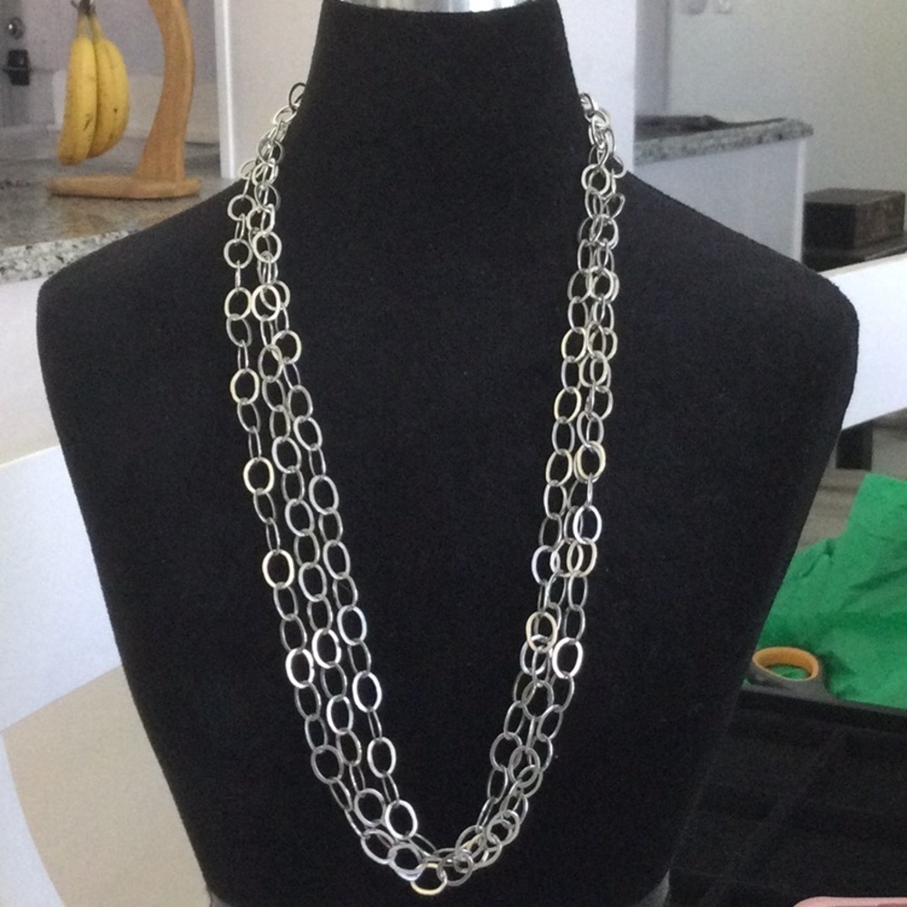 Elegant Silver Color Chain Necklace